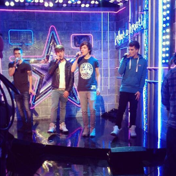Bringing you all the latest Union J |news|updates|pictures and more. Find them at @UnionJWorld.