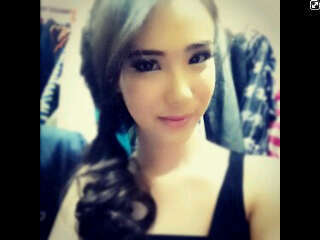 Yang merasa pammyhaters follow gue!pammyholic unfoll aja deh!!