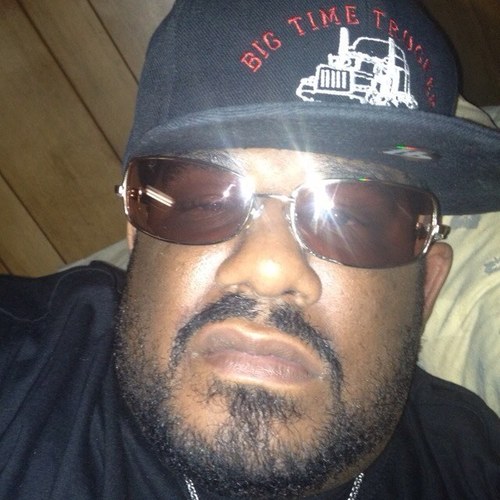 ADULT ACTOR N ENTERTAINER !! IM 6 EVEN, 262 POUNDS OF SEXY MAN, NICE FULL LIPS, A BIG GUY WITH NICE BUILD. FOR BOOKINGS CONTACT ME AT CheckMySwaggaXXX@gmail.COM