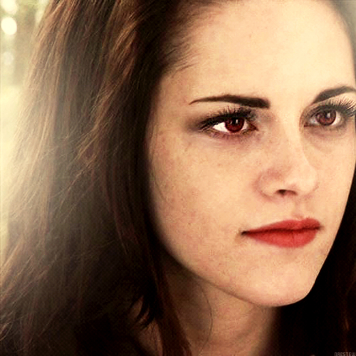 I love Kristen Stewart and Hayley Williams!!! 3