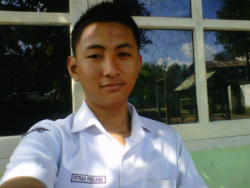 Dream, action, and make it happen ★ 25 01 99 ☆ Aquarius ★ into Akpol is my dream ★ fans berat Avenged Sevenfold (A7X) ★ pin:22EDAC8E