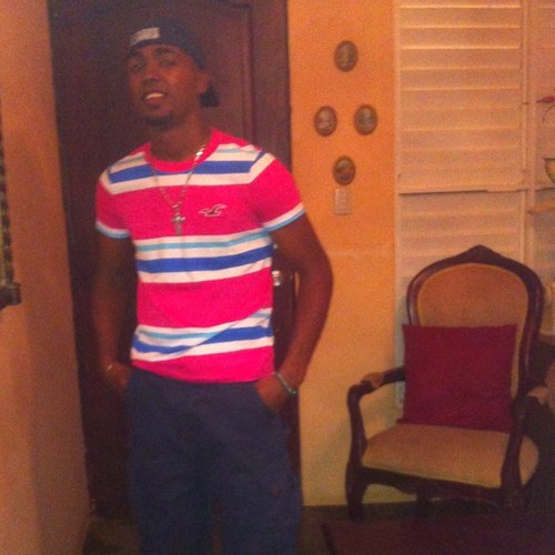 roberto91423636's profile picture. 