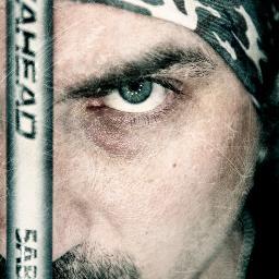 dptolga's profile picture. darkphase drummer! Davulcu ama davul bile dengi dengine... Bi de kızını boş bırakırsan hikayesi var