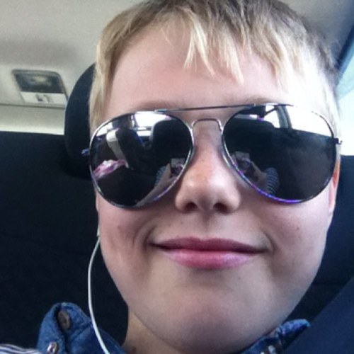 MiniSmith123's profile picture. Sup ;) Lasstass is wierd