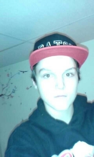 Cody_Draper101's profile picture. POPERS :D