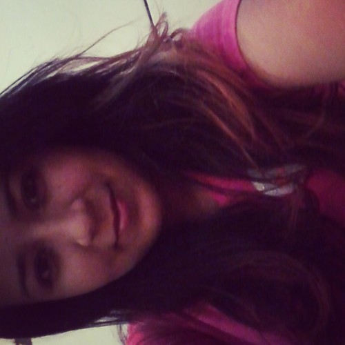 musica,livros,filmes,compor,chocolate,dormir,skillet,rock,cantar.