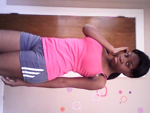 _BellaKisses's profile picture. 