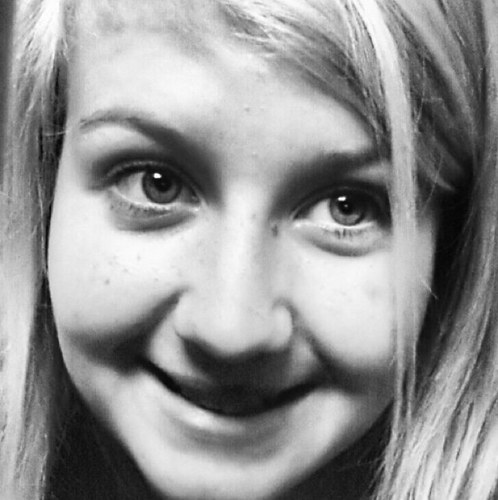 kik- Melissa.Hyde  text me- 07889516757