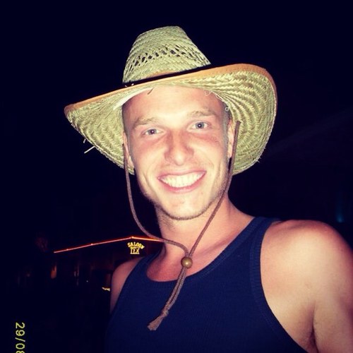 lukey_A8's profile picture. 