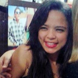 Ser feliz sozinho é melhor do que deixar que sua felicidade dependa de alguém. =)