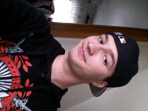 Steve_IronHeart's profile picture. junior at the euclid high school, musics my life and ill be straightedge till the day i die!