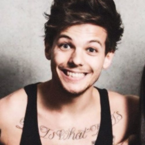 One day I would like to hug my idol..and I hope that my wish will come true. @onedirection
