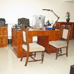 aziz_samih's profile picture. Teaching Arabic & English, Translation, Interpreting