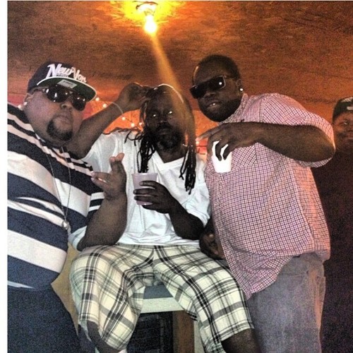 Im on da road to success and i got a full tank of gas & No time 2 waste #S.O.EGANG  #TRILLSQUAD
