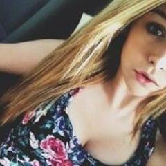 Hayley_xoxo19's profile picture. SINGER/SONGWRITER Hi♥My name is Hayley:) Im 15 years old and im from Oklahoma Please follow my younger sister @Alli_xoxo19 and @Anciedad_xoxo19:()
