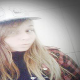 Sou de atitude: Eu Chego e faço.
Sou feliz: do meu jeito