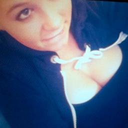 jamieripley_'s profile picture. add me on bbm-25B0B3A1