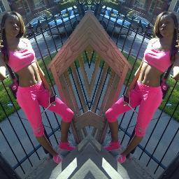 BITCH IM WIT THE #MONEYTEAM BITCH HOW U KNO ME N ION KNO U ? ♥