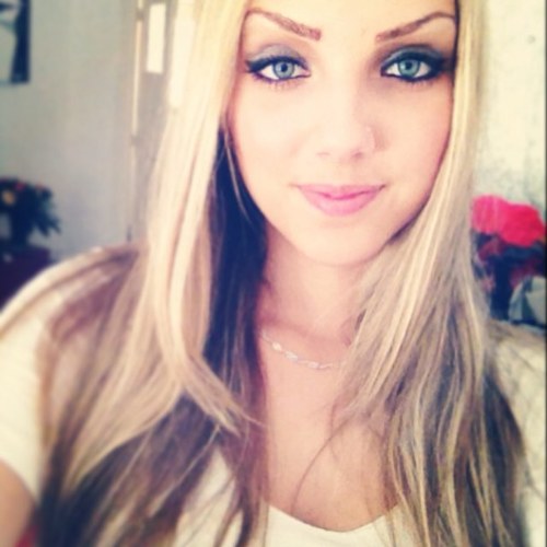 Petra Ninic | 18 | Beverwijk |Whatsapp. | Insta; __djavolica | ♡