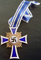 babyheras's profile picture. Quien renuncia a luchar en un mundo cuya ley es una lucha constante, no merece vivir