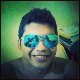 #Vivo vivendo,pq viver é a melhor coisa da vida.