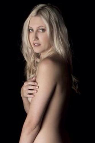 Zoe. Nude Muse Model. All photography by David Entz.