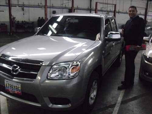 inmerso en el mundo de las ventas, actualmente en el ramo automotriz, vendedor por vocación y convicción, amo a mi Venezuela, amo a Dios y a mi iglesia católica
