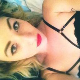 chillwaveaphy's profile picture. 18+ only. As the sun hits, she'll be waiting
With the coffins under Heaven. going to hell in a leather jacket.
      Angel headed Hipster. I cam  @chaturbate