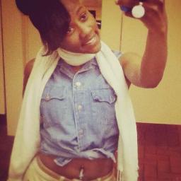 Team #Scorpio ;)  10-23 ! #Funsize ( 5'2 )..im KIERRA !!  #Hustle&Flow ..oh and im awsome :D