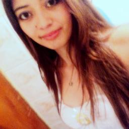 Sou quem sou assim sigo em frente Deus esta comigo!  ^^    ...segue ae?sigo d volta!