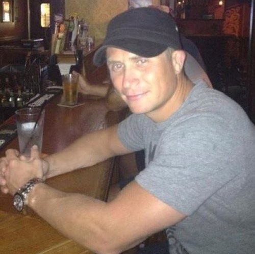 Irishman, Follower of Yeshua, Mental Health advocate, Neuromonitoring technologist, Fitness enthusiast.
