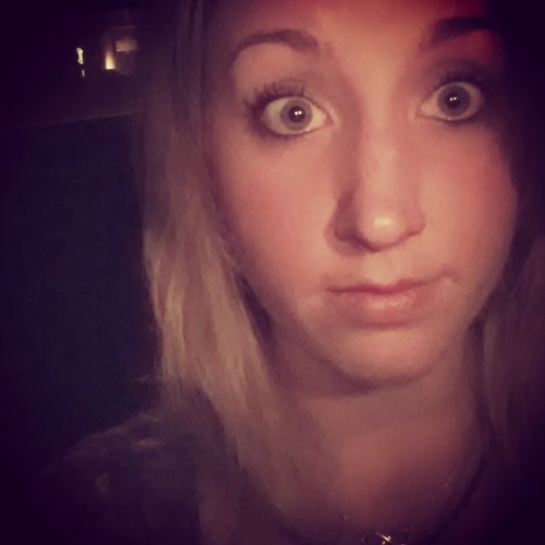 kellysmellyxo's profile picture. #masshole#libra#iatethebones