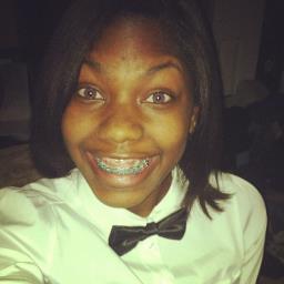 What's Up i'm Aaliyah , all you need to do is read my tweets and follow me , easy and simple .