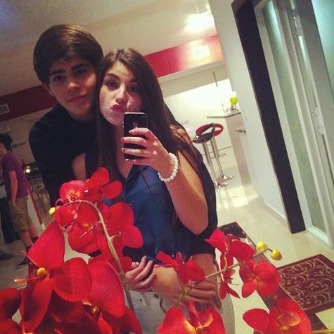 barceloromina's profile picture. Hija#utesabevelda   estudiante   Odio la gente Chopa , vivo en un Mundo de confetisss !