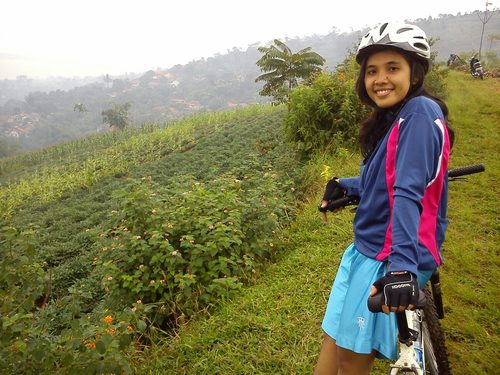 nurajeng's profile picture. TK Kartika - SDI PB Soedirman - SMP Soedirman - SMA N 105 - Agribisnis Unpad ~ bike to unpad - Sadaluhung Padjadjaran de Corps - Komunitas Seni Pertanian