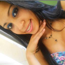 Já é da pessoa quando ttem que prospera
É Deeus Que apontta a esttrela Que vaai brilhar ♪ ♫