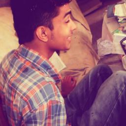if u follow me i might follow u!!:)