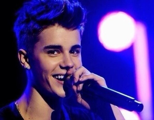 MoncheriJade's profile picture. Justin, Taylor, Selana, Jennifer, Vanessa. Are my Life. Leer me hace feliz, me lleva a una mejor realidad.