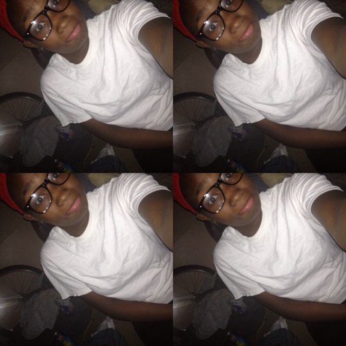 iion need no bio if yu kno me juss make that white button turn blue