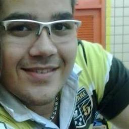 Lágrimas revelam o que o coração cansou de guardar.