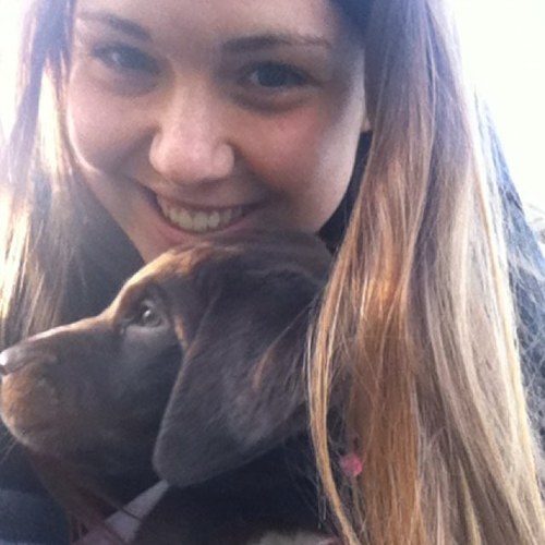 scrambledmegggg's profile picture. Bare feet not arms