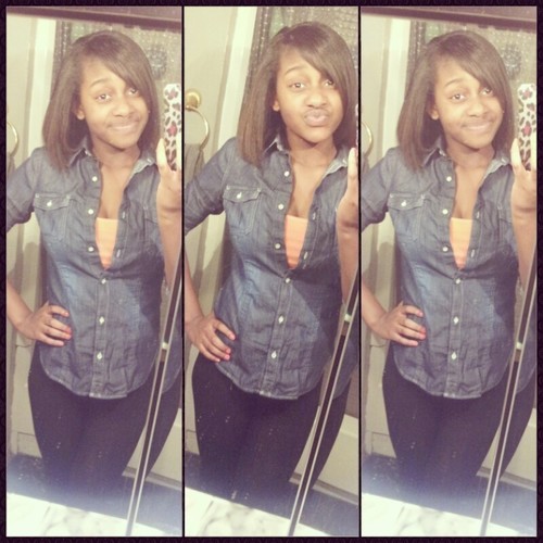 I love @yourstrulyx_ ❤❤ follow her.