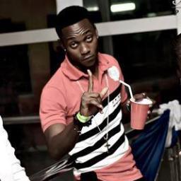 I'M PRINCE NEXT OWNER OF THE CROWN, (R2BEES) FOR LIFE RAAAAAAAA |  BBM PIN:  2880CE10, FOLLOW ON INSTAGRAM: @PRINCEYEMEASY