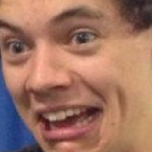 please follow @jellycraic she follows back and she just gave you this free follow k