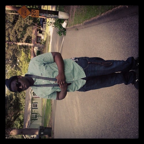 NIGGA I WHO SAID YALL A MOB ITS ONLY ONE MOB ND THATS #FLV$HMOB