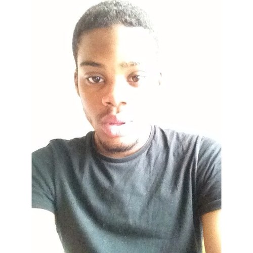 theuniqueJR's profile picture. 