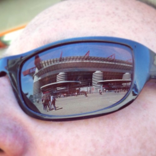 MrAlcapowen's profile picture. Illustrator + Screenprinter. LFC Supporter and Springsteen Fan.