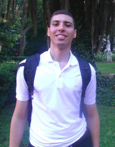 sempre me diziam q eu era 1 zero a esqerda q eu nao merecia nada +eu cai na real entao soube  que eu  tenho meu valor !!!