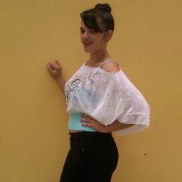 Nicoleuseta's profile picture. Soy una persona simpática que  nunca dejo de sonreír me gusta la música y compartir con mis amigas!!:)