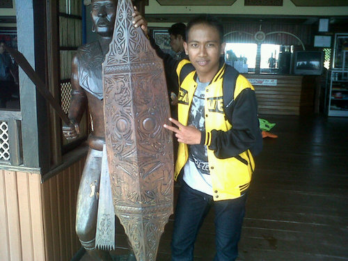 Ingin membahgia kan pasangan, saling mengerti , n saling prcya...